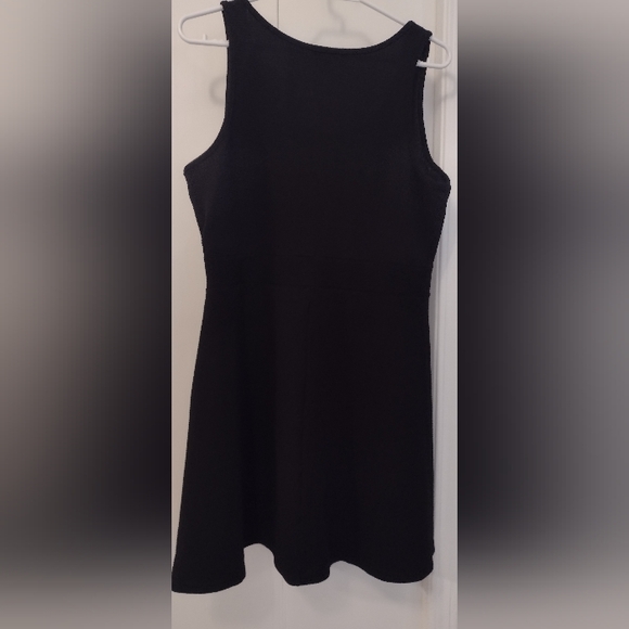 Summer LBD size large - Picture 5 of 6